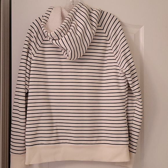 EUC Merona striped zippered sweatshirt with hoodie. - Picture 9 of 9